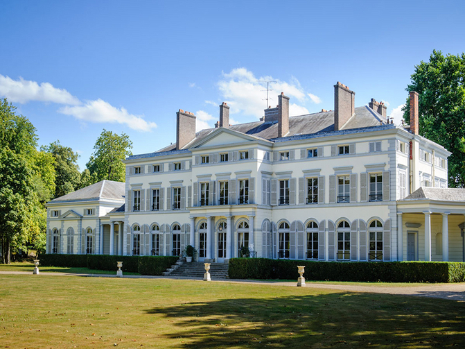 chateau de groussay